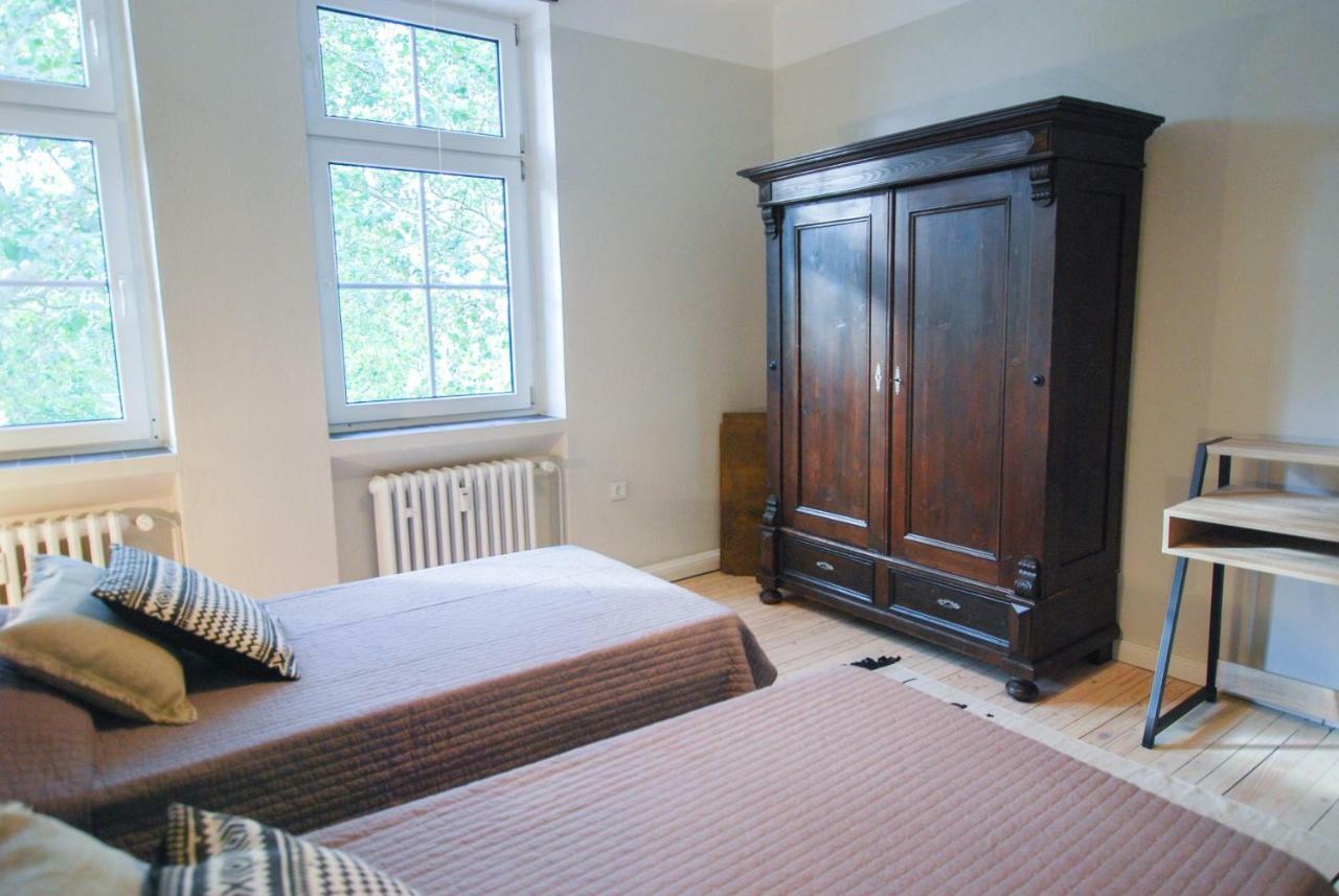 Alte Schule Gaestehaus - The Principal'S Rooms Appartment Bitburg Ngoại thất bức ảnh